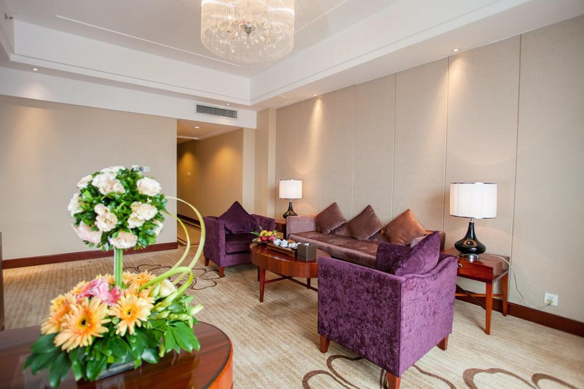 Ramada Plaza Shaoguan City Centre Bagian luar foto