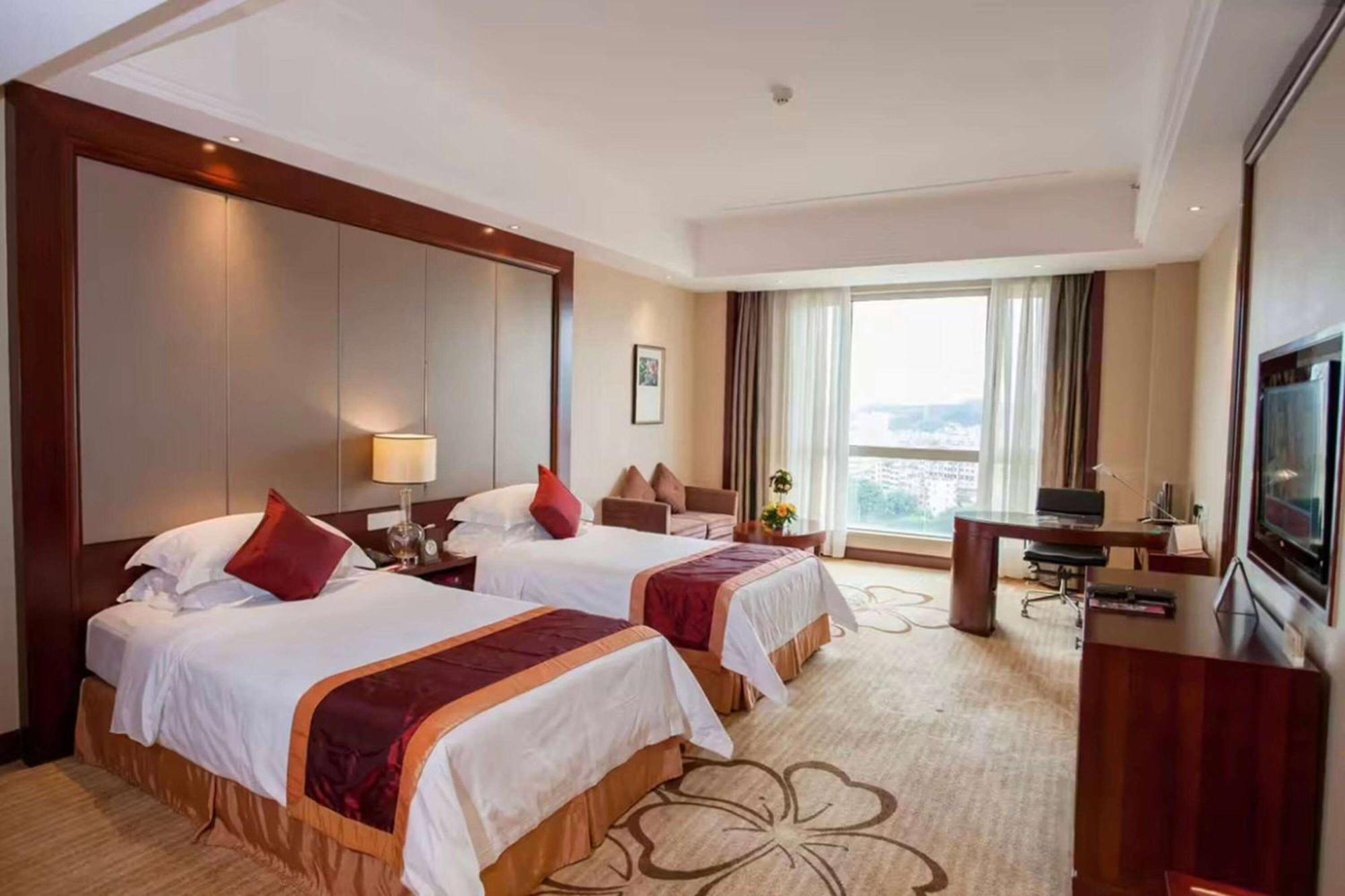 Ramada Plaza Shaoguan City Centre Bagian luar foto