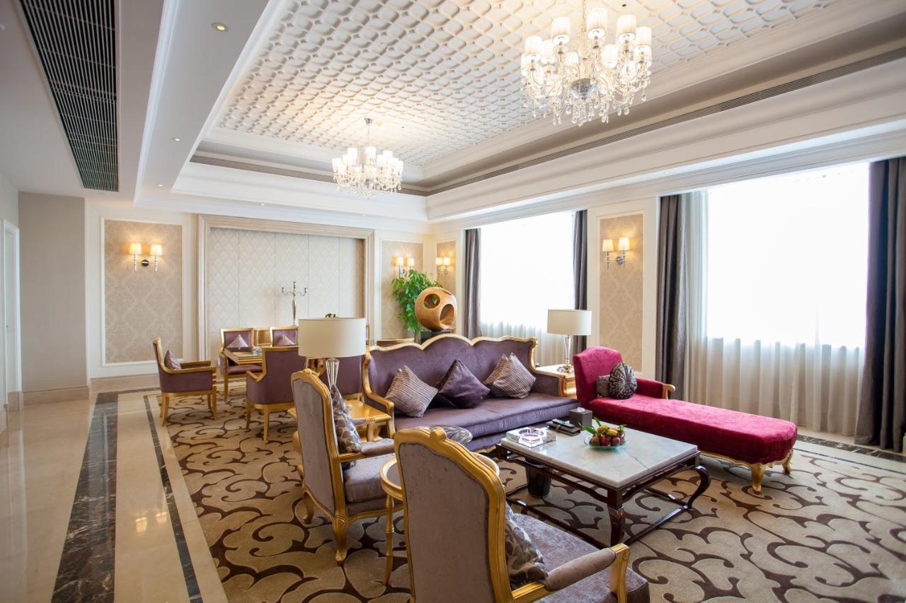Ramada Plaza Shaoguan City Centre Bagian luar foto